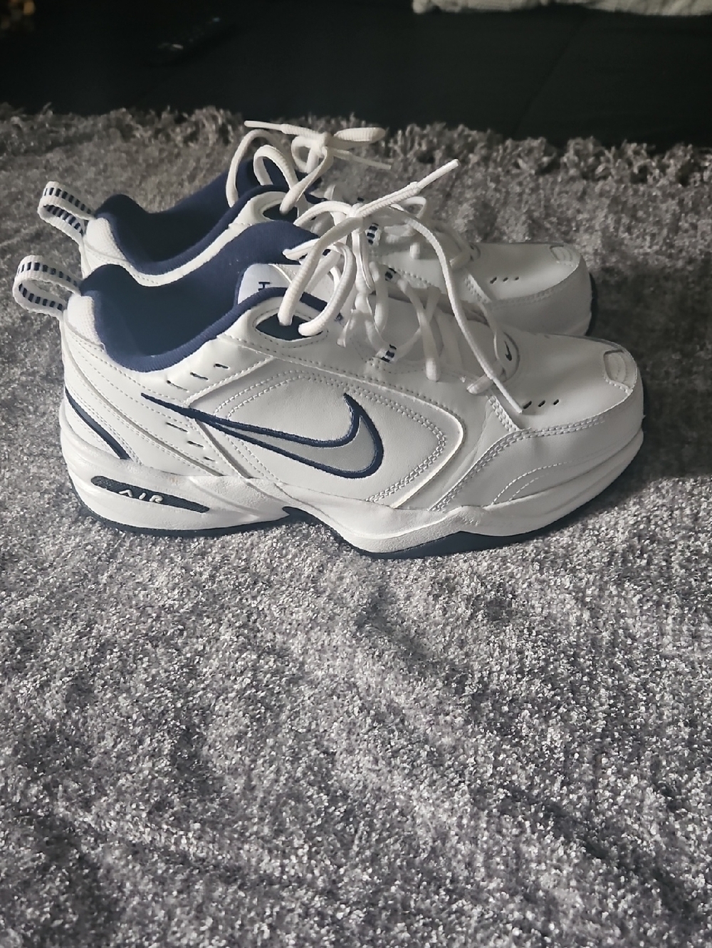 Nike Air Monarch White & Navy Athletic Trainers